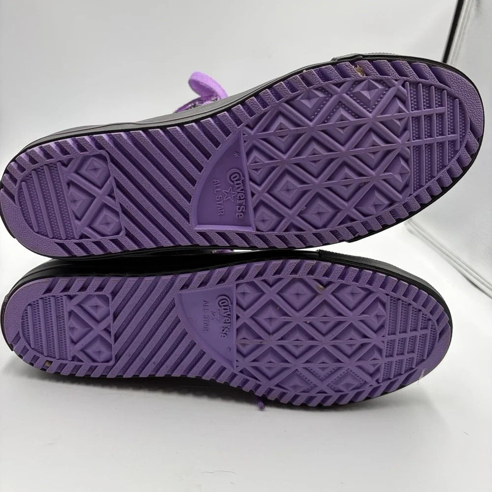 Converse Chuck‎ Taylor All Star High Top Purple & Black Size 5 Youth Junior